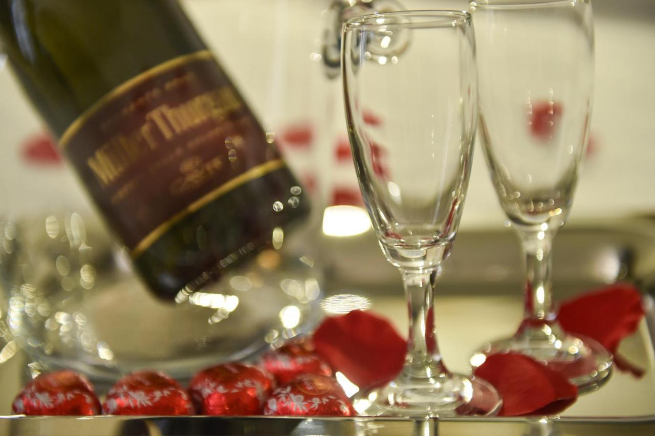 Pompei Inn Ruins B&B Luxury Suite Екстер'єр фото